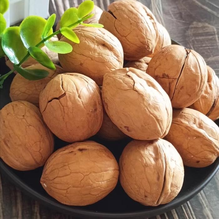 

kacang walnut utuh panggang/roasted 500gr