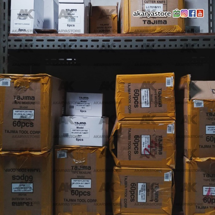 

Tajima Cutter Precision Craft Knife With Auto Blade Lock Lc-560