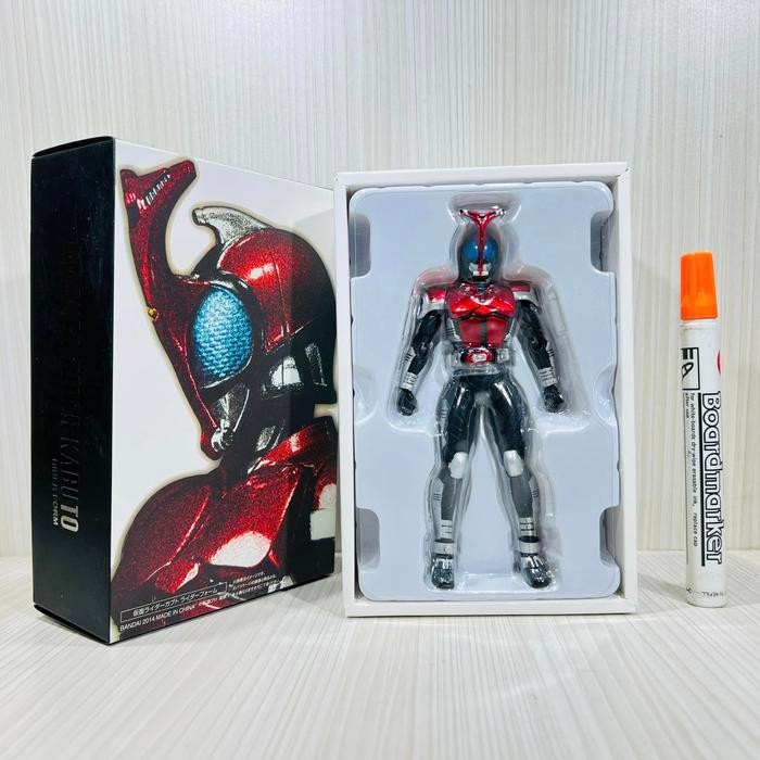 mainan action figure Shf S.H. Figuarts Kamen Rider Kabuto tamashi nation 2016 shf recast bandai
