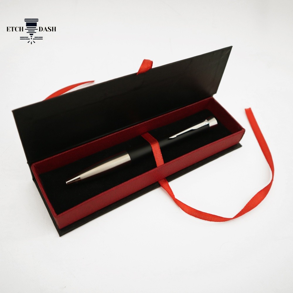 

Pulpen Promosi Perusahaan Hadiah Merchandise Free Grafir - Exclusive Pen RB-U01