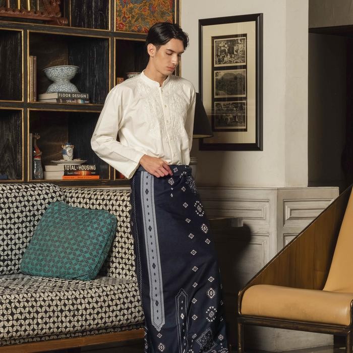 Howel And Co - Shireen (Sarung)