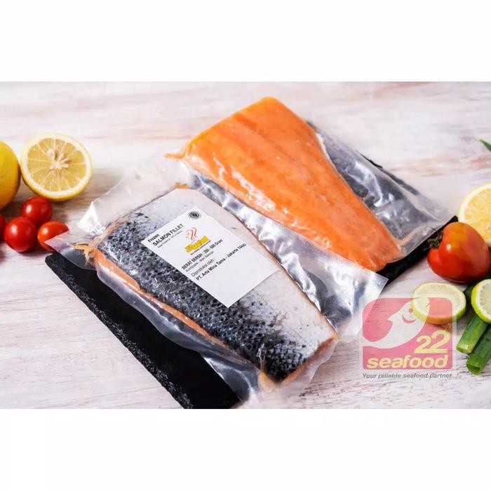 

PastiFreShNya- Ikan Salmon Fillet Ekor 1 kg / Salmon Premium Quality / Seafood 22