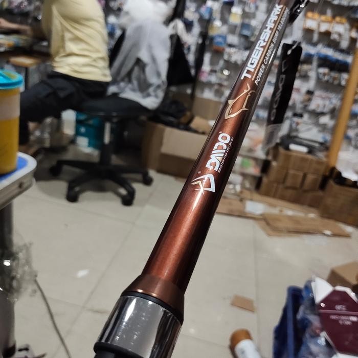 joran pancing daido tiger shark antena surf pantai coklat [kuat dan awet]