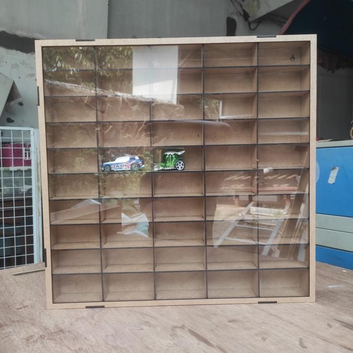 Rak Hot Wheels Isi 50 Bhn Mdf Clear Coat Anti Jamur Pintu Akrilik 2Mm #Gratisongkir