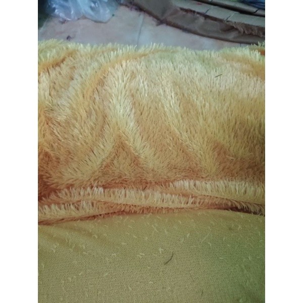 Bombardilomedis Kain Bulu Rasfur Kwalitas Karindo Meriah