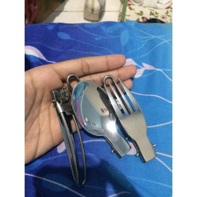 Bombardilomedis Paket Knifezer Sendok Garpu Pisau Lipat Gelas Set Portable Stainless Steel Camping