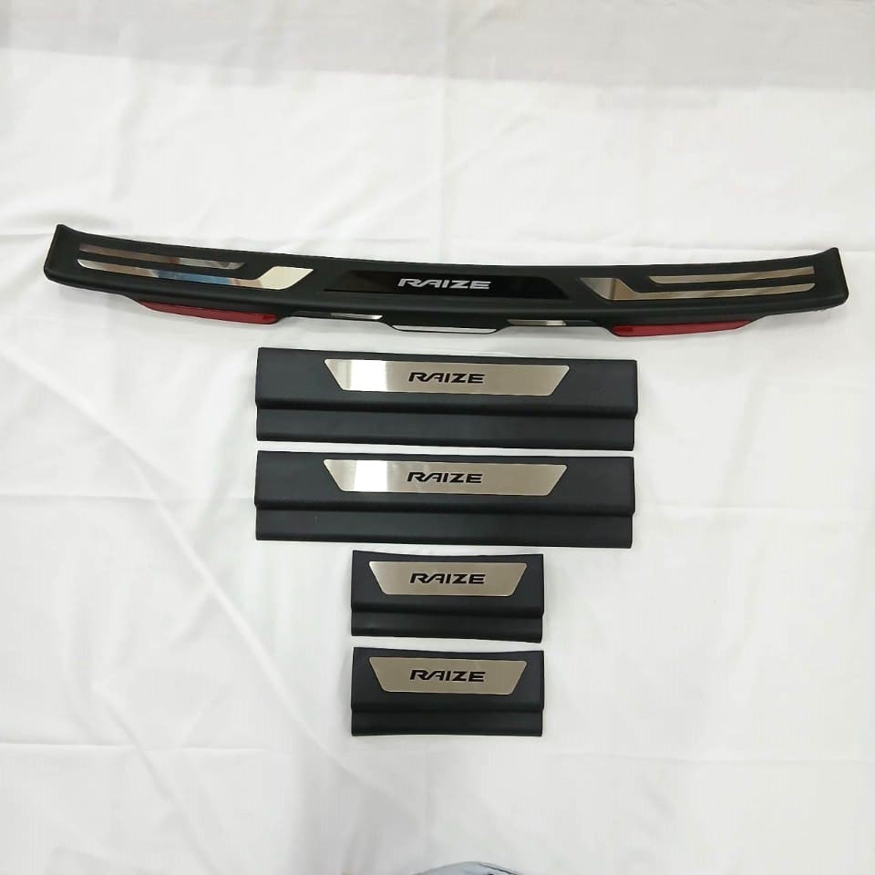 Sillplate Injakan Samping Injakan Belakang Mobil Totoya Raize 2022