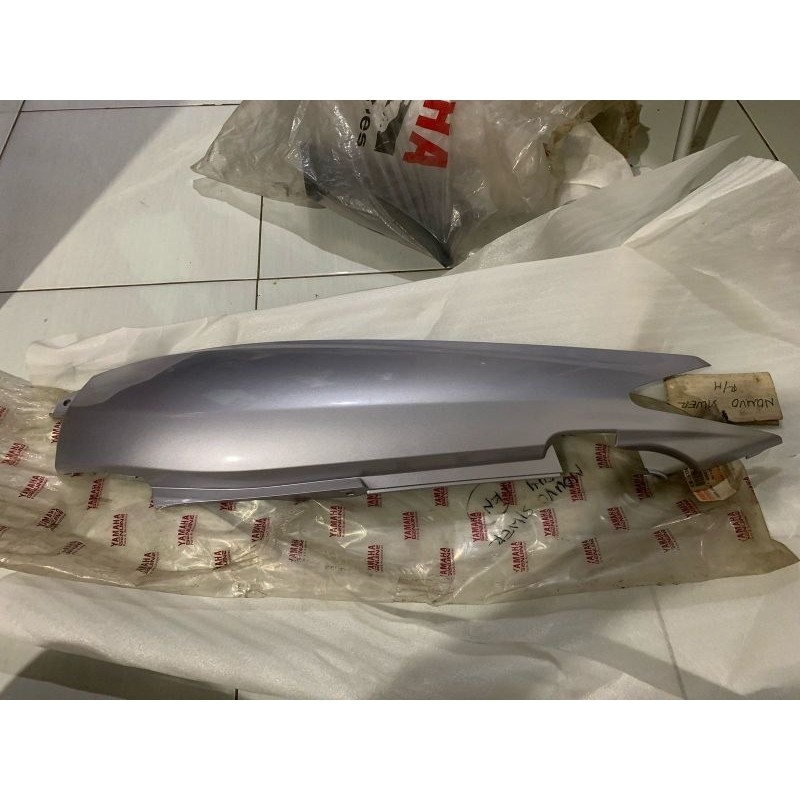 body nouvo lele silver sebelah ori kanan