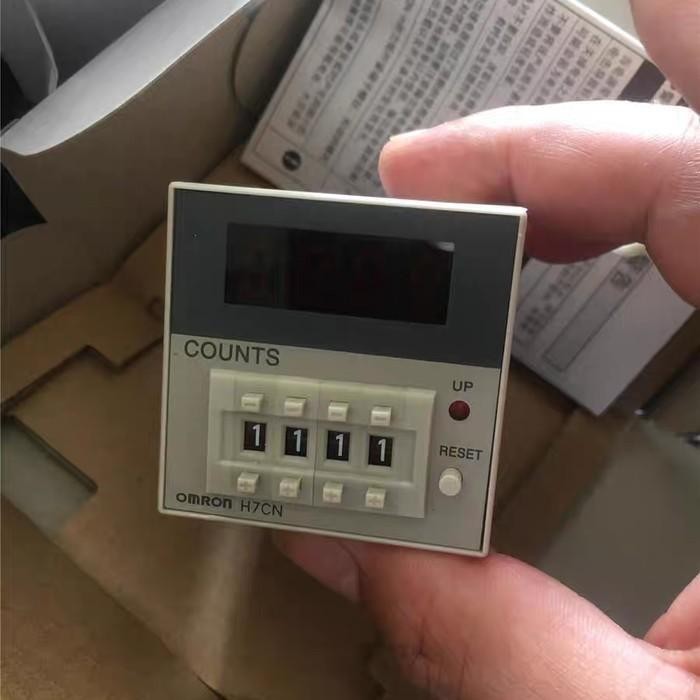 Timer Omron H7Cn-Xln Dc 12V-48V Baru