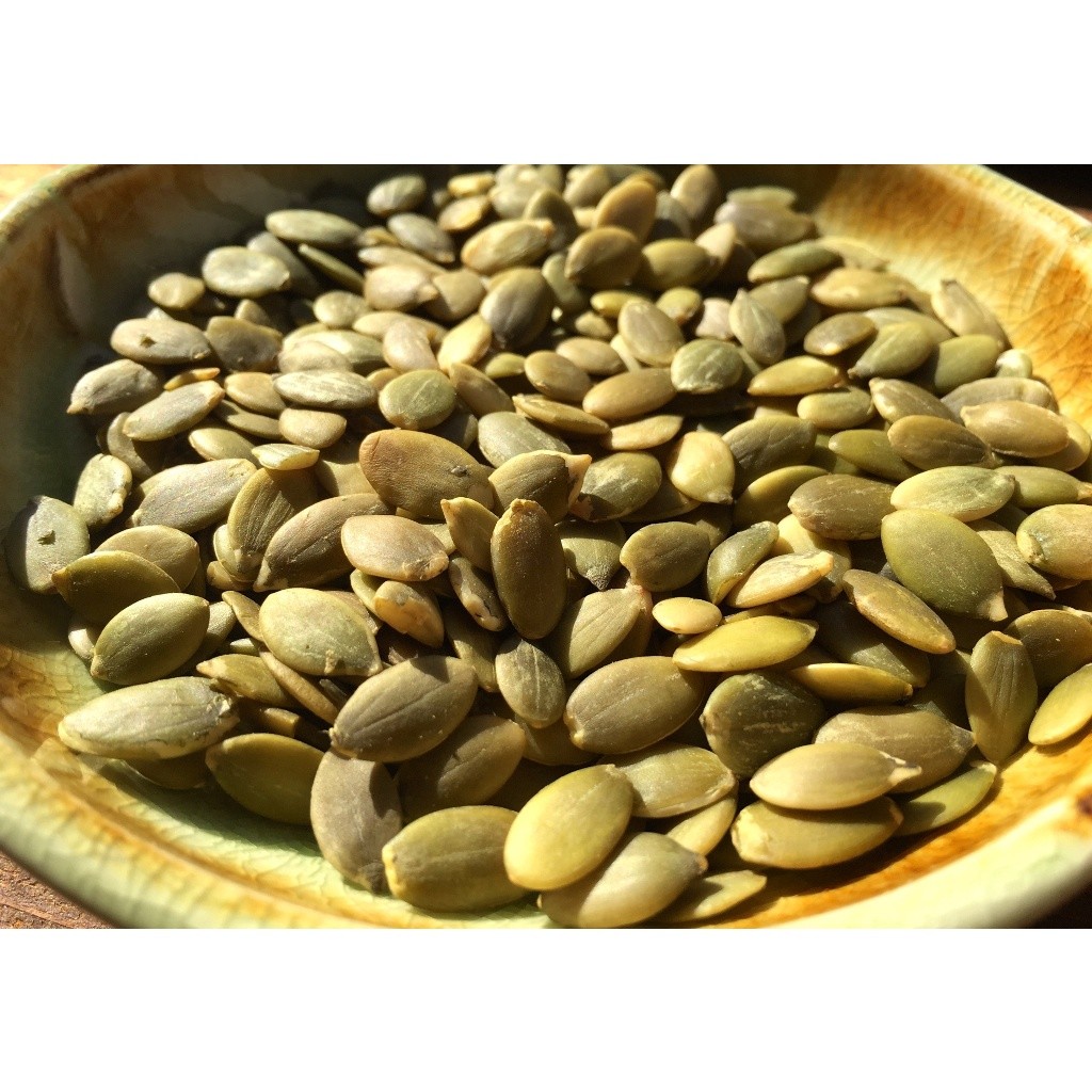 

500gr Roasted Pumpkin Seeds rasa ORIGINAL - Biji Labu Kupas - Kuaci Panggang/ Oven - Matang -