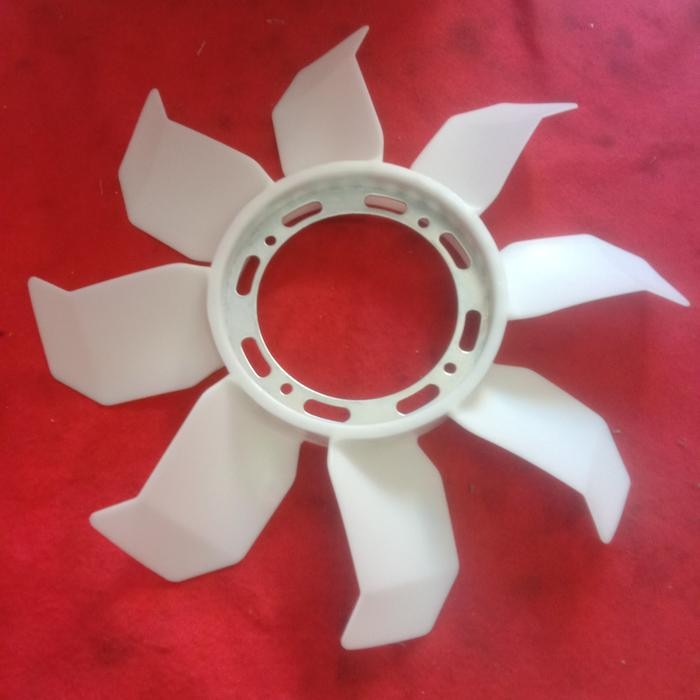 Berkualitas Mitsubishi L200 Fan Blade / Kipas Radiator Mitsubishi L200