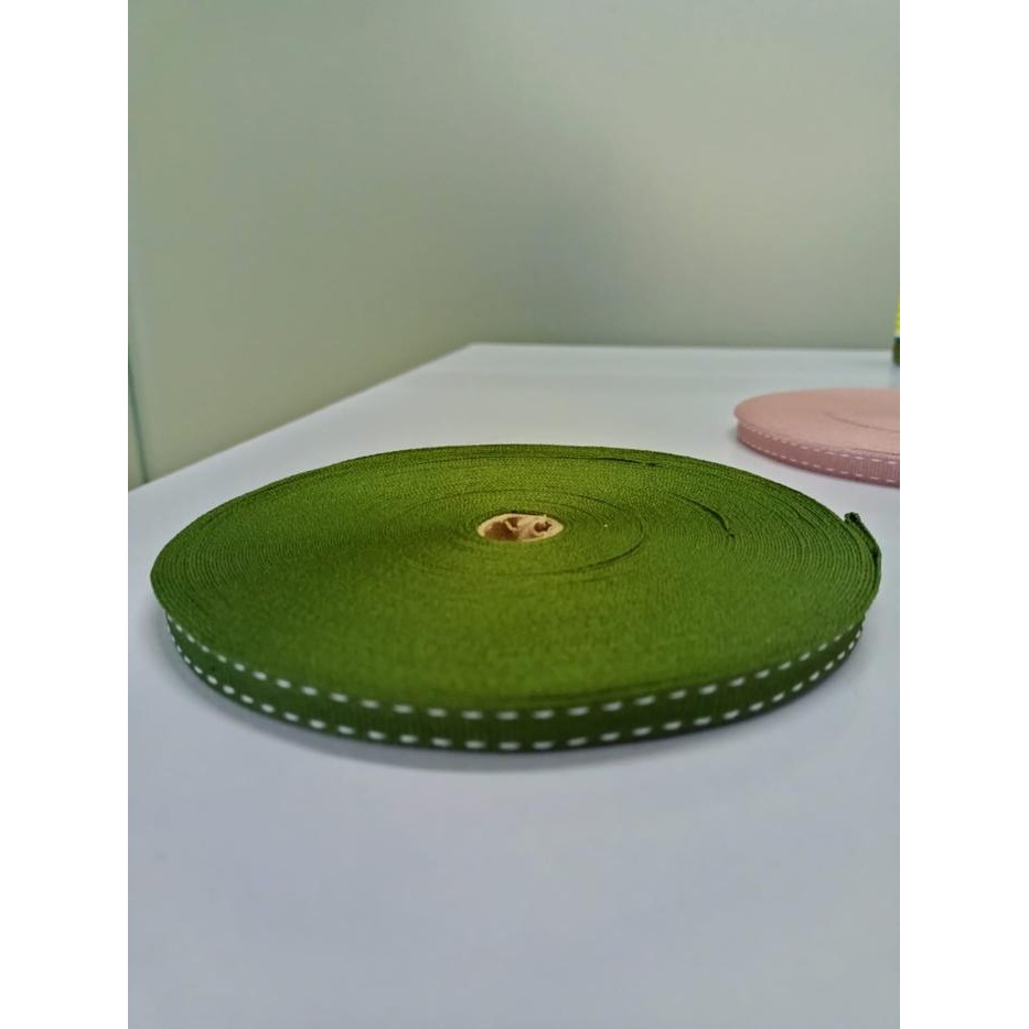 

Pesta- PGR101 Pita Kado Organdi Hias Tali Grosgrain Motif Bintik 1 Cm Per Rol