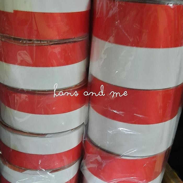

Pesta- Pita Kado Merah Putih 1.5" ( 4cm ) - 3" ( 7cm )