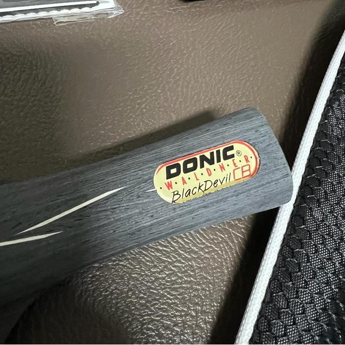 Raket Tenis Meja Donic Black Devil Kombinasi Karet Set