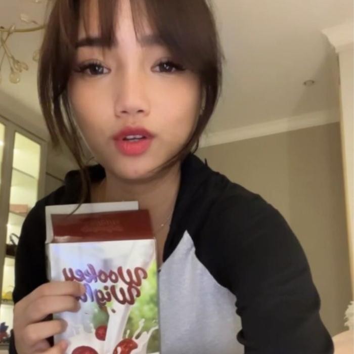 

BARANG TERLARIS Susu Wookey Rasa Coklat Chocolate paket 2 Box [KHUSUS LIVE STREAMING]