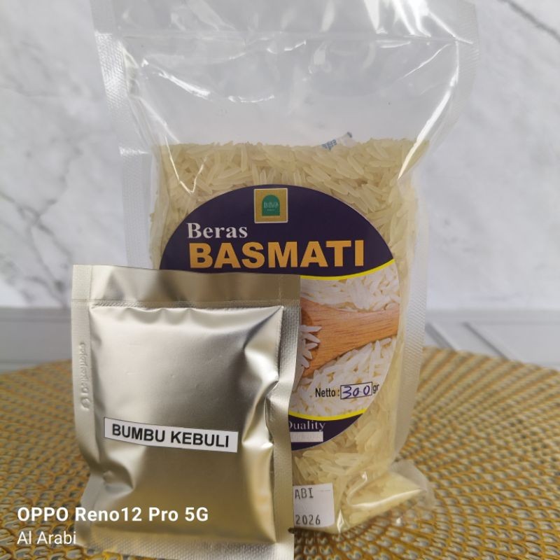 

paket beras basmati 500Grm + bumbu kebuli ,kabsa,mandi briyani.