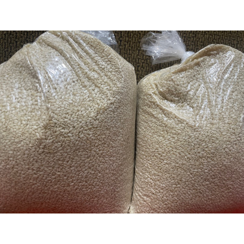 

Wijen Putih Super 1 kg
