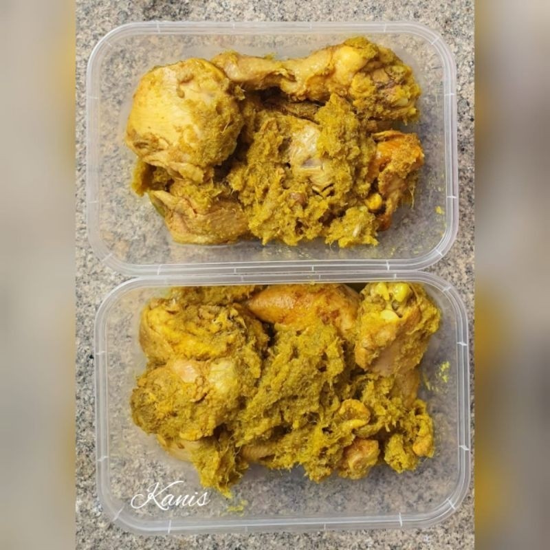 

Restokobar Olahan Lauk Ayam Ukep Laos Frozen / Ungkep Lengkuas Frosen / Menu Lauk Praktis