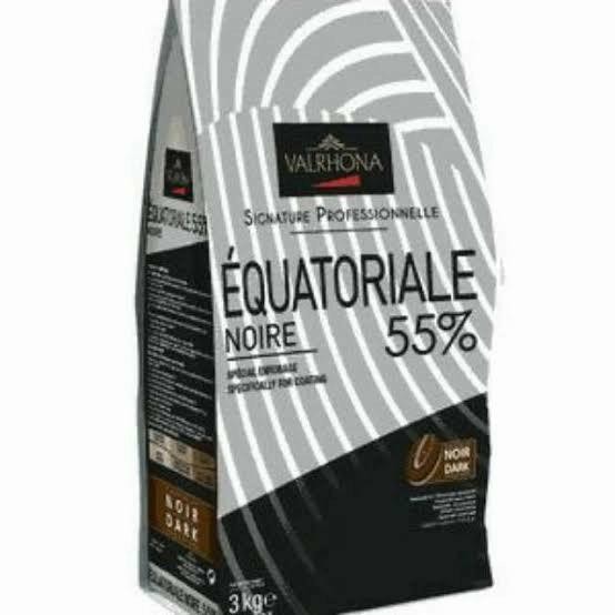 

Valrhona Equatoriale 55% Dark Chocolate Couverture Coklat Coin 250Gram