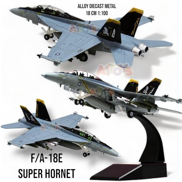 Miniatur Diecast Pesawat Sukhoi Su-27 Flanker 22 Cm 1:100