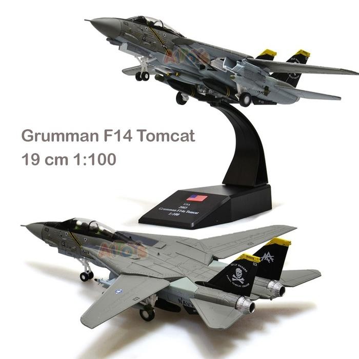 Miniatur Diecast Pesawat Bomber Boeing B-52 Stratofortress 25 Cm 1:200