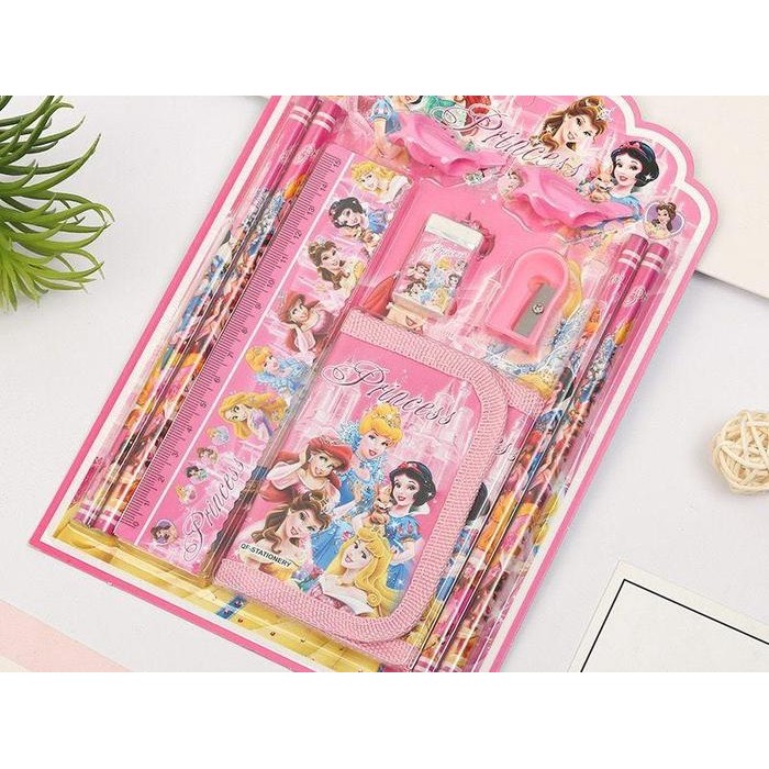 

Alat Tulis Perlengkapan Sekolah Pensil Set Lengkap Kado Anak Hadiah Anak