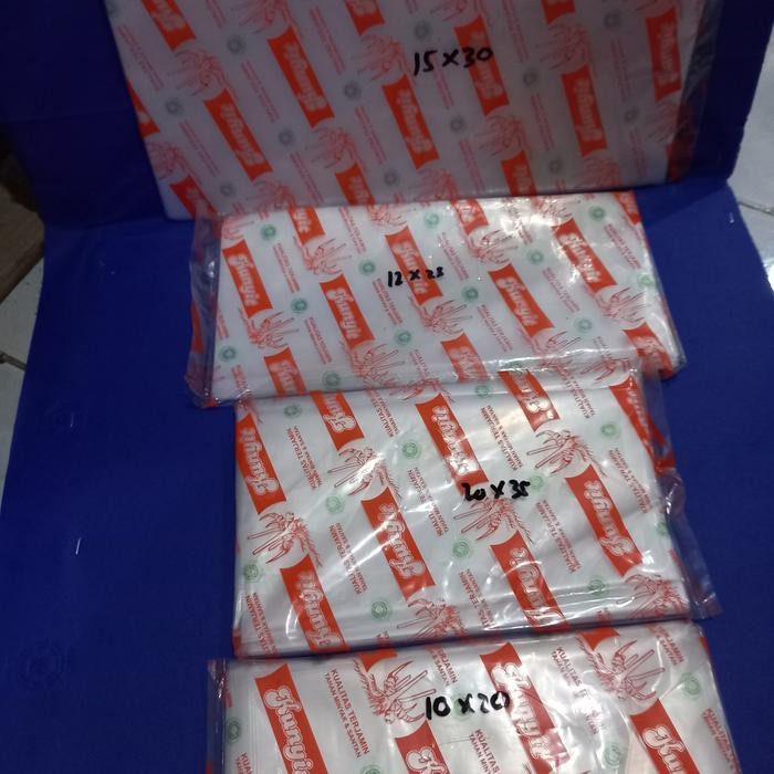

Terlaris Plastik Pe Uk12X25 Merk Kunyit(1/2Kg)