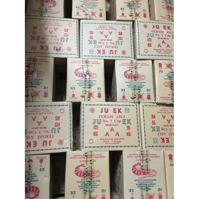 

Terasi Juek Asli Cap AAA 1 dus isi 80 / Terasi Udang Juek Karton / Terasi Juek Asli / Trasi