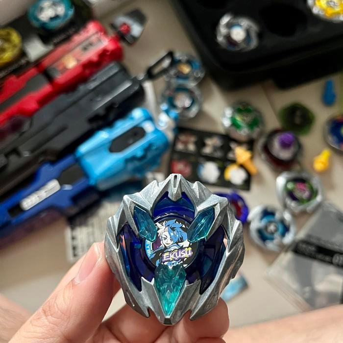 ASLI Pesanan Khusus Beyblade Takara Tomy Original