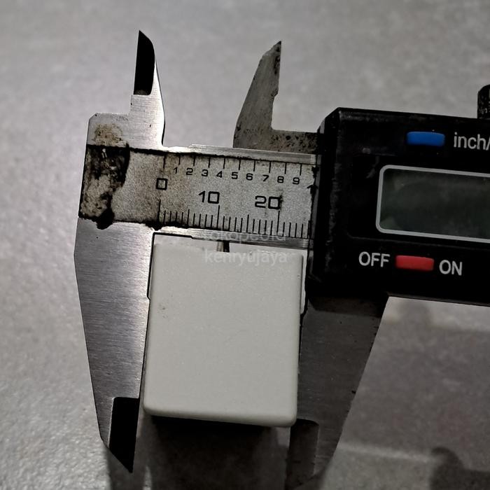 Kapasitor Kawat 20Uf 450 Vdc Baru