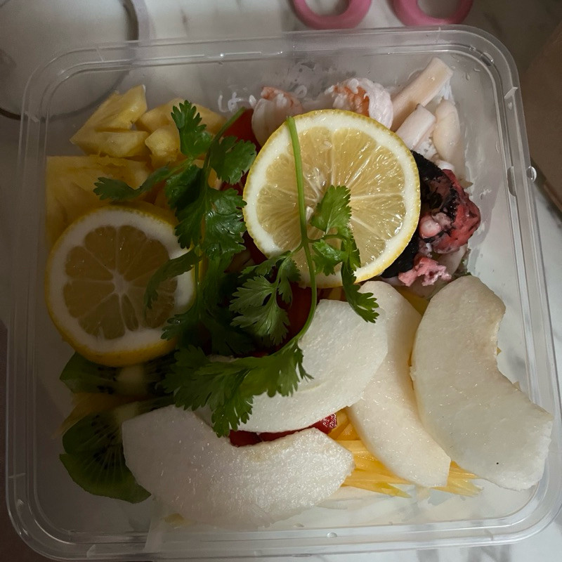 

Sensasi Lezat Somtam / Salad Thailand Besar