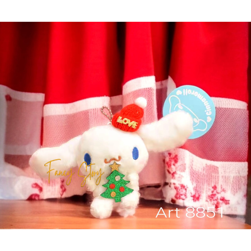 Sanrio Gantungan Kunci Boneka Lucu Fluffy Bulu Pom Pom Aksesoris Tas Cinnamorol Premium 8851