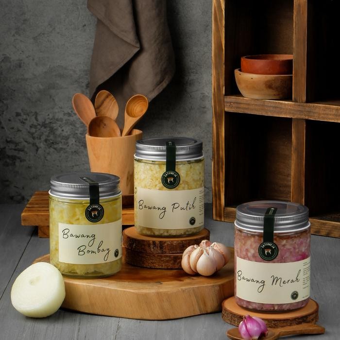 

BAWANG PUTIH CINCANG DALAM MINYAK New