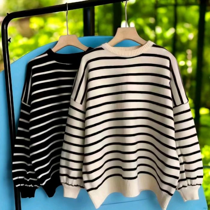 BAYONETA STRIP OVERSIZE BALON KNIT Bayoneta Sweater Rajut Bayoneta Sweater Tangan Balon Bayoneta