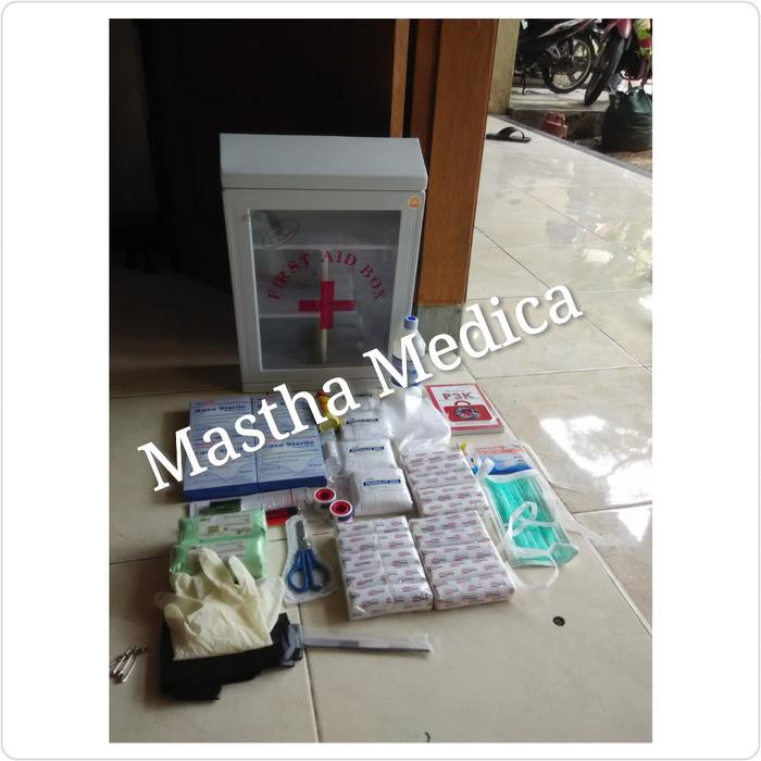 

Kotak P3K + Paket Isi Lengkap Di Tempat Kerja Pabrik Kantor Perusahaan