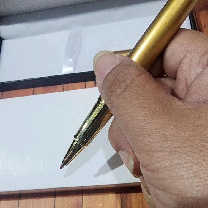 

Bentley - Pulpen Si Metal Roller Ball F1 Full Gold Gt Klip Emas