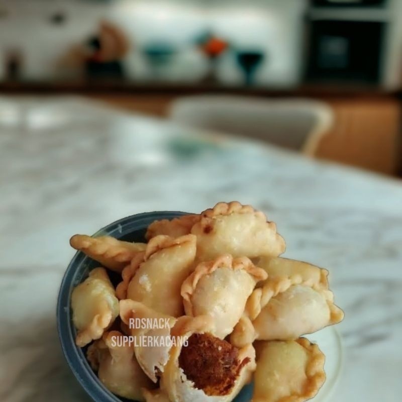 

Andrianbijaksana Pastel Mini Abon Sapi - Pastel Abon Ebi - Pastel Mini Kering - Pastel Sarikaya -