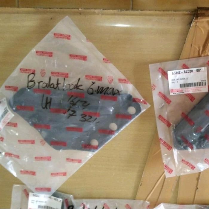 PREMIUM Braket Bak Grand Max ORI
