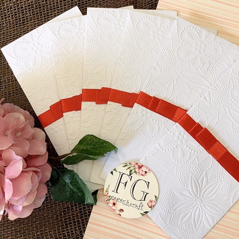 

Amplop Angpau White Flower Embos 6pcs, 9x17cm by fgpaper