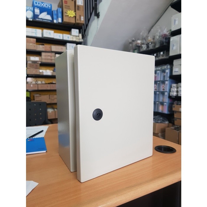 Panel Box Steel SEABOX JXF W300xH400xD200mm RAL7032 1mm