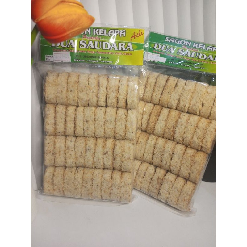 

Olivoliv Snack Kue Sagon Ketan Kelapa Muda/Isi 36