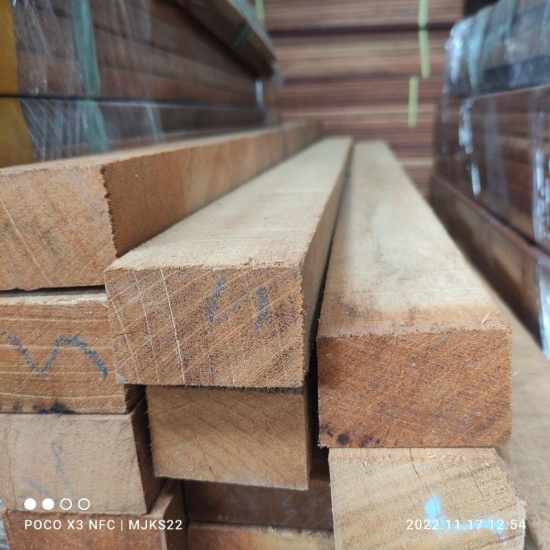 Happygardens Balok Usuk Kaso Kayu Bengkirai Super 4 X 6 X 100 Cm