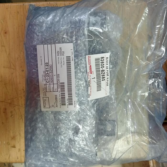 PREMIUM box skring sekring fuse box assy toyota new avanza 82600-BZ060 ori