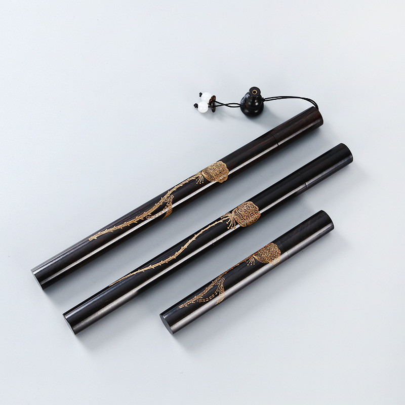 Tempat Tabung Dupa Kayu Alami Cetak Teratai Tempat Biji Barel Dupa Eboni dengan Liontin Pembakar Dup