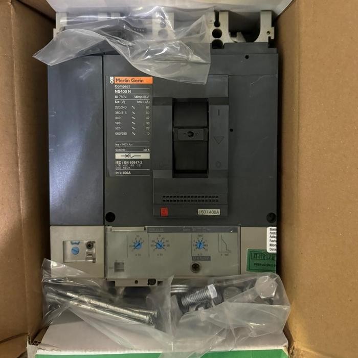 MCCB MERLIN GERIN NS400N 4P 400A ORIGINAL