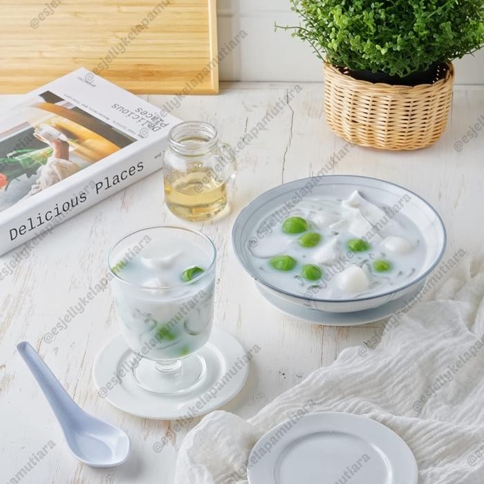 

Es Jelly Kelapa Mutiara/Es Jelly Coconut/Dessert Es Jelly Kelapa