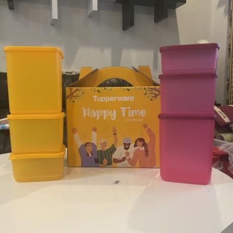 

Original Tupperware Happy Time Collection Kotak Penyimpanan Makanan