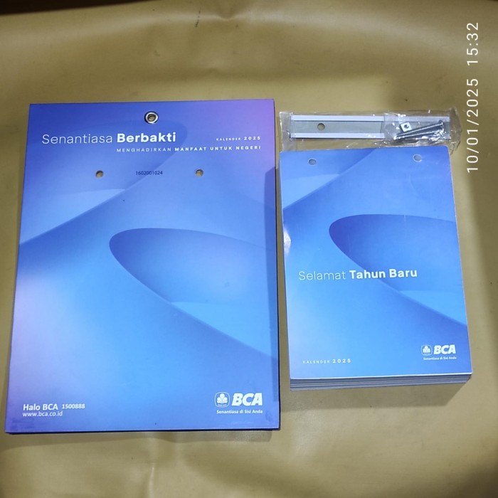 

KALENDER MEJA TANGGALAN BULANAN EXCLUSIVE BANK BCA 2025 CALENDER HARIAN