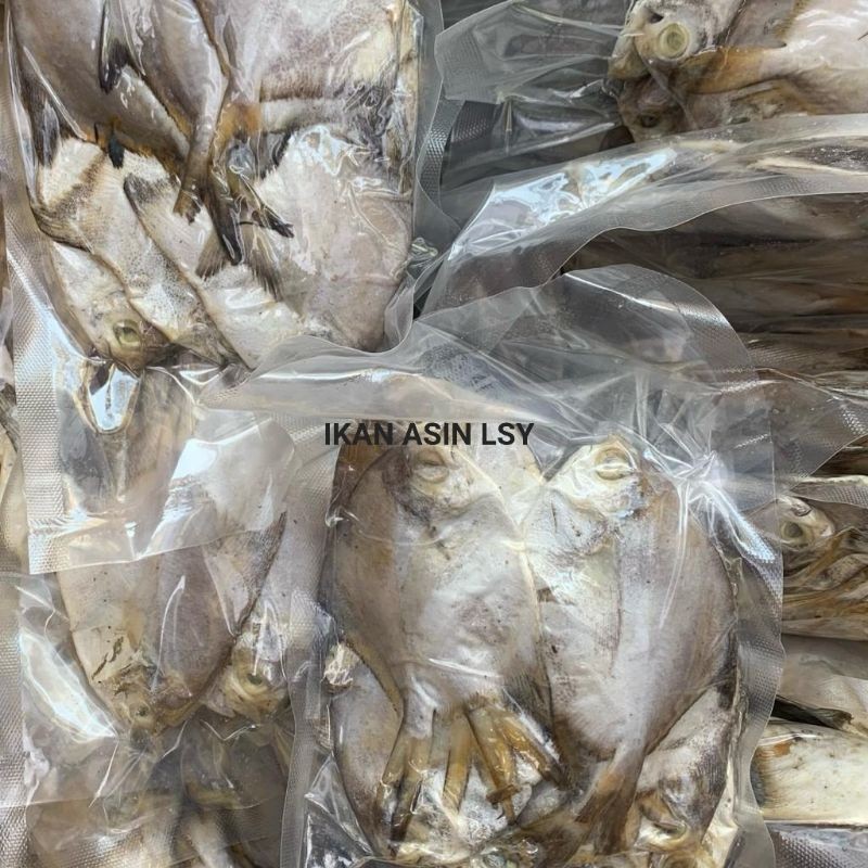 

Terlaris! ikan asin bawal putih super 1gram / 1 kg