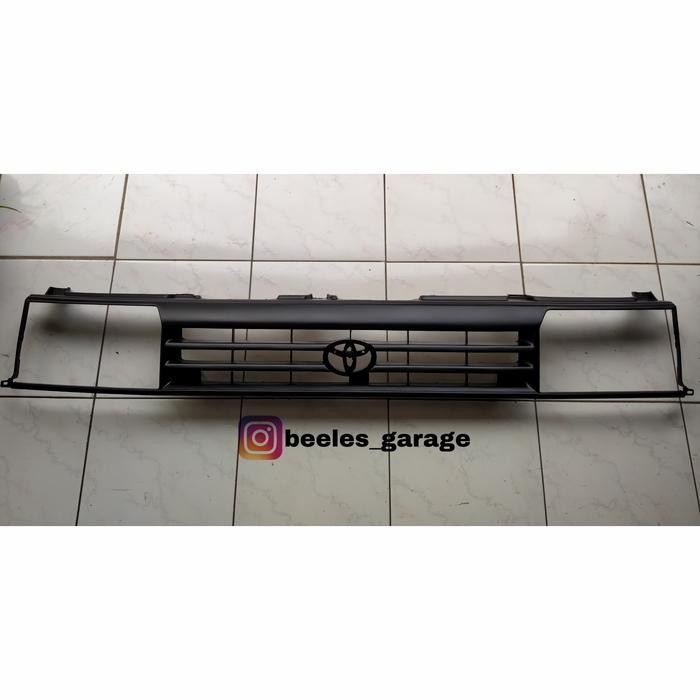 Grill Horizontal Kijang Grand